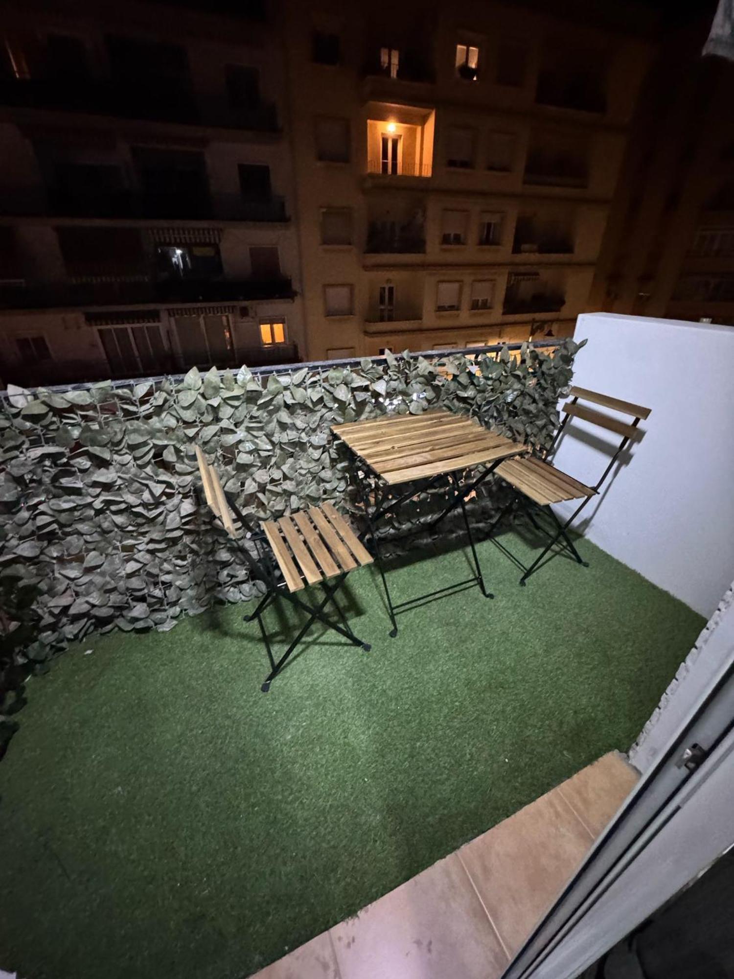 Apartamento De Habitaciones Privadas En El Centro De Малага Экстерьер фото